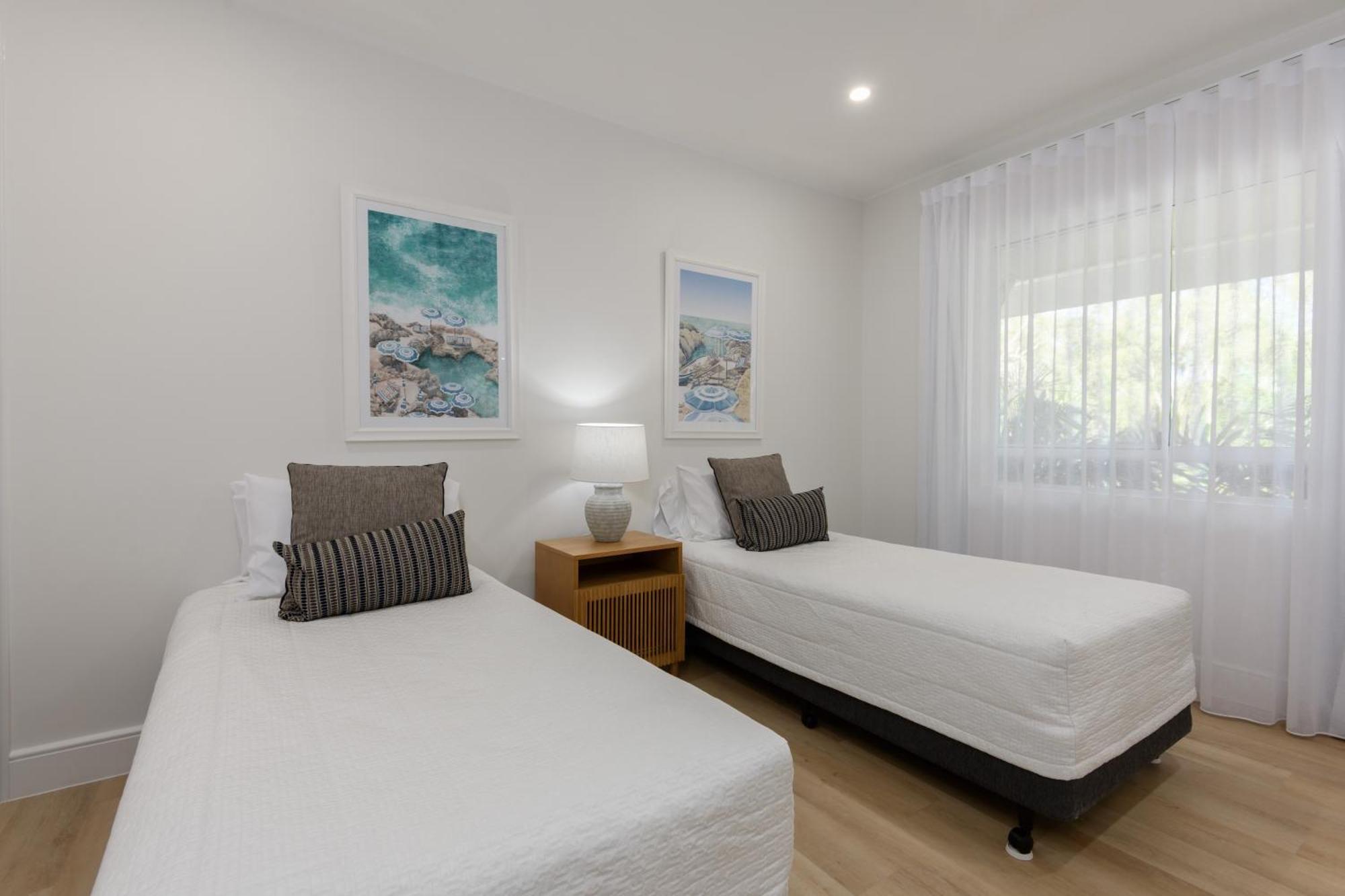 มันดาเลย์ลัคเชอรี่บีชฟร้อนท์อพาร์ทเม้น Aparthotel พอร์ตดักกลาส ภายนอก รูปภาพ