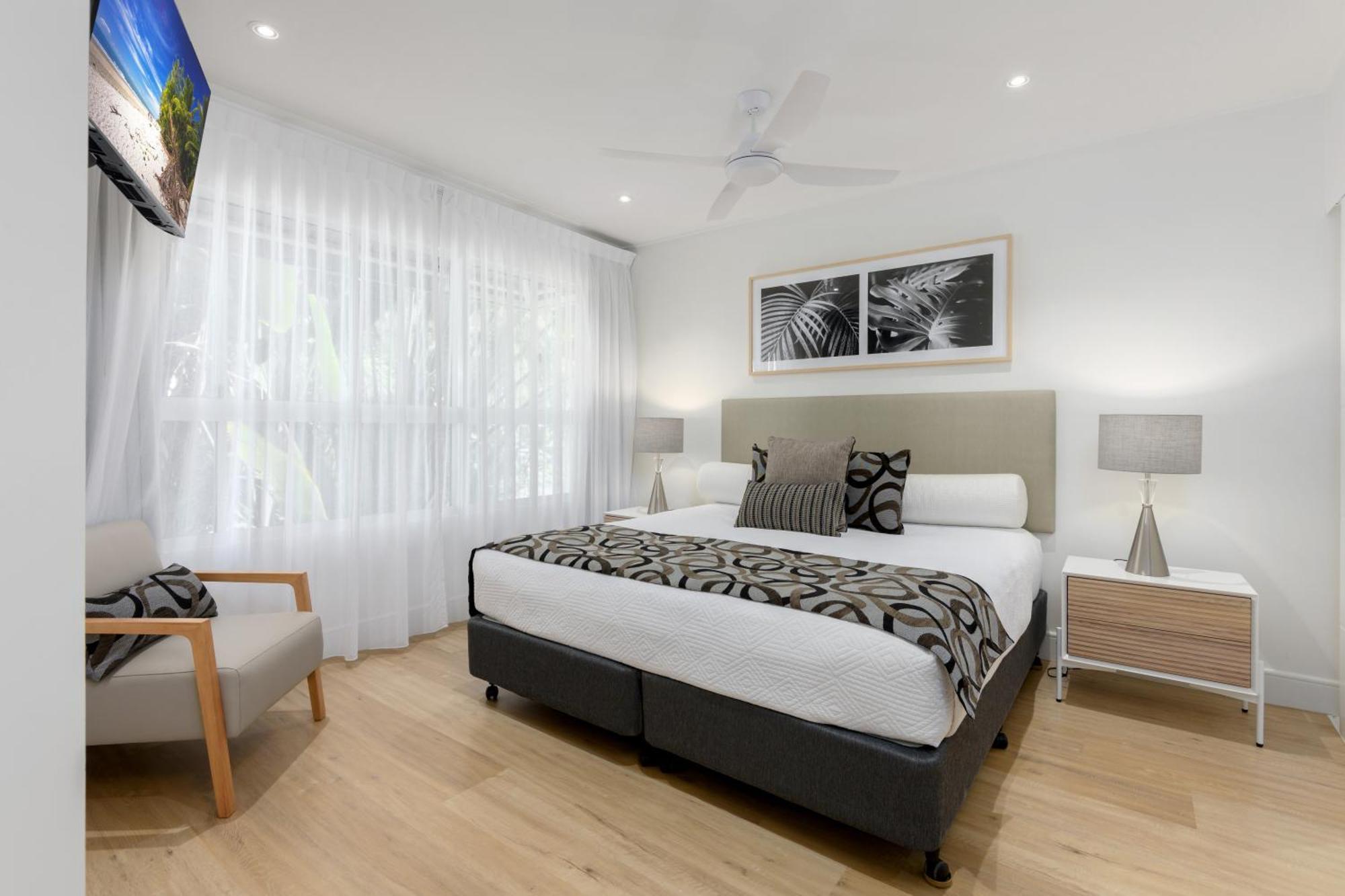 มันดาเลย์ลัคเชอรี่บีชฟร้อนท์อพาร์ทเม้น Aparthotel พอร์ตดักกลาส ภายนอก รูปภาพ